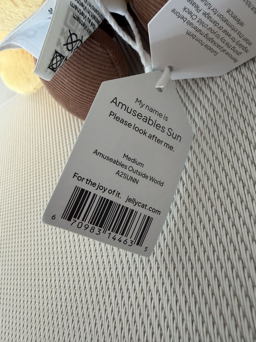 Jellycat Giocattoli: Jellycat Amuseables Sun Medium Sonne Plüschtier A2SUN – Nuovo e nell'imballaggio originale da Schaffhausen venduto da Sonne25 2