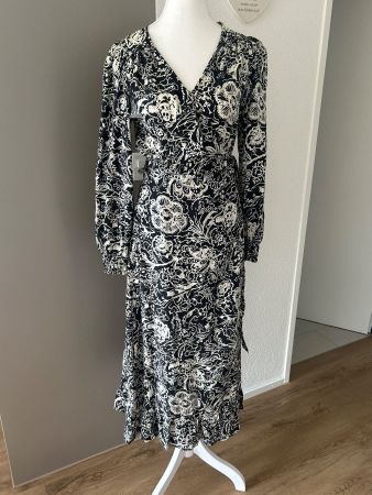 Wickelkleid mit Muster  von Fabienne Chapot Gr. 36
