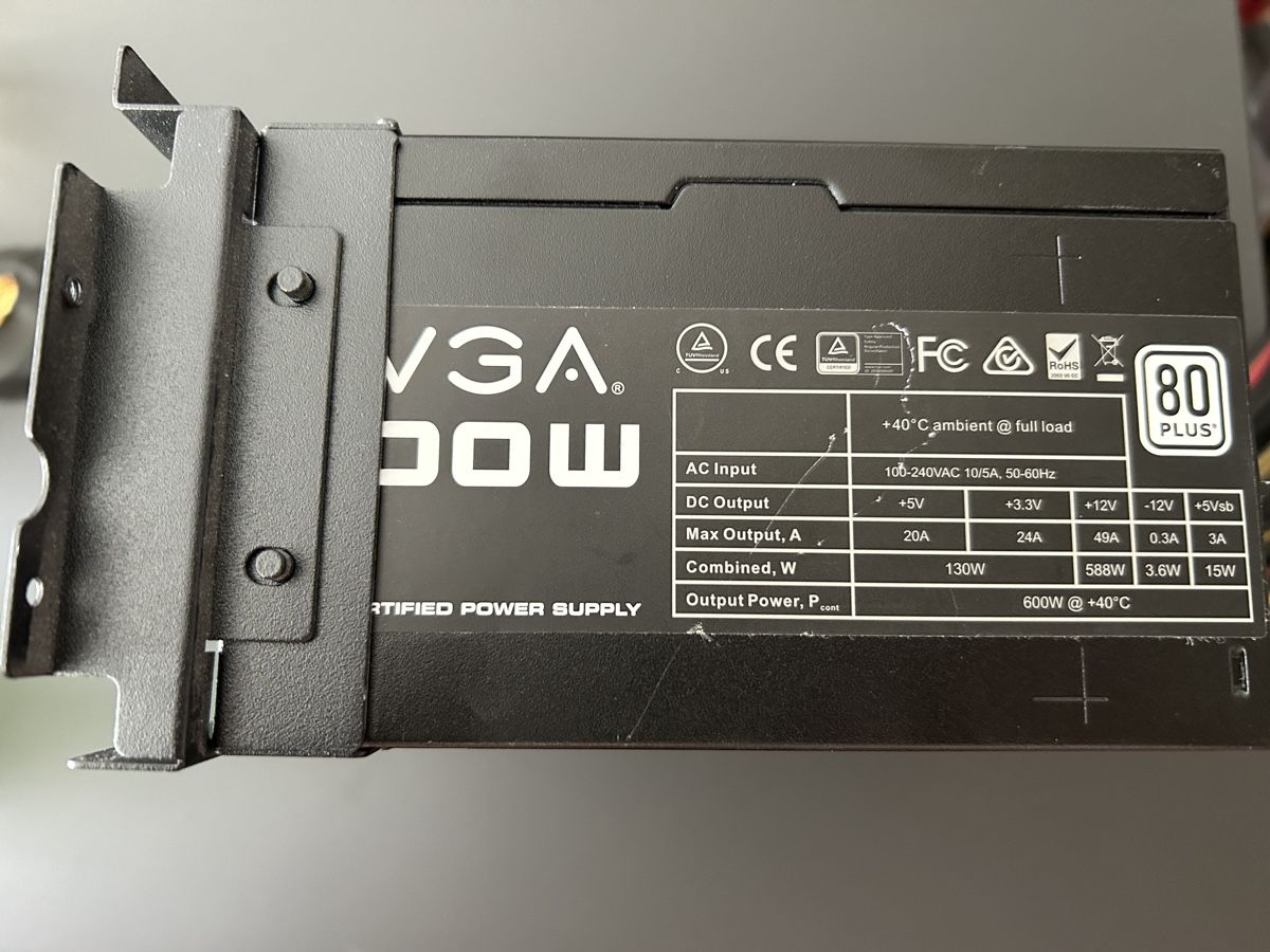 Componenti elettronici: Netzteil EVGA 600W gebraucht – Usato da Ottoberg venduto da Colin335 1