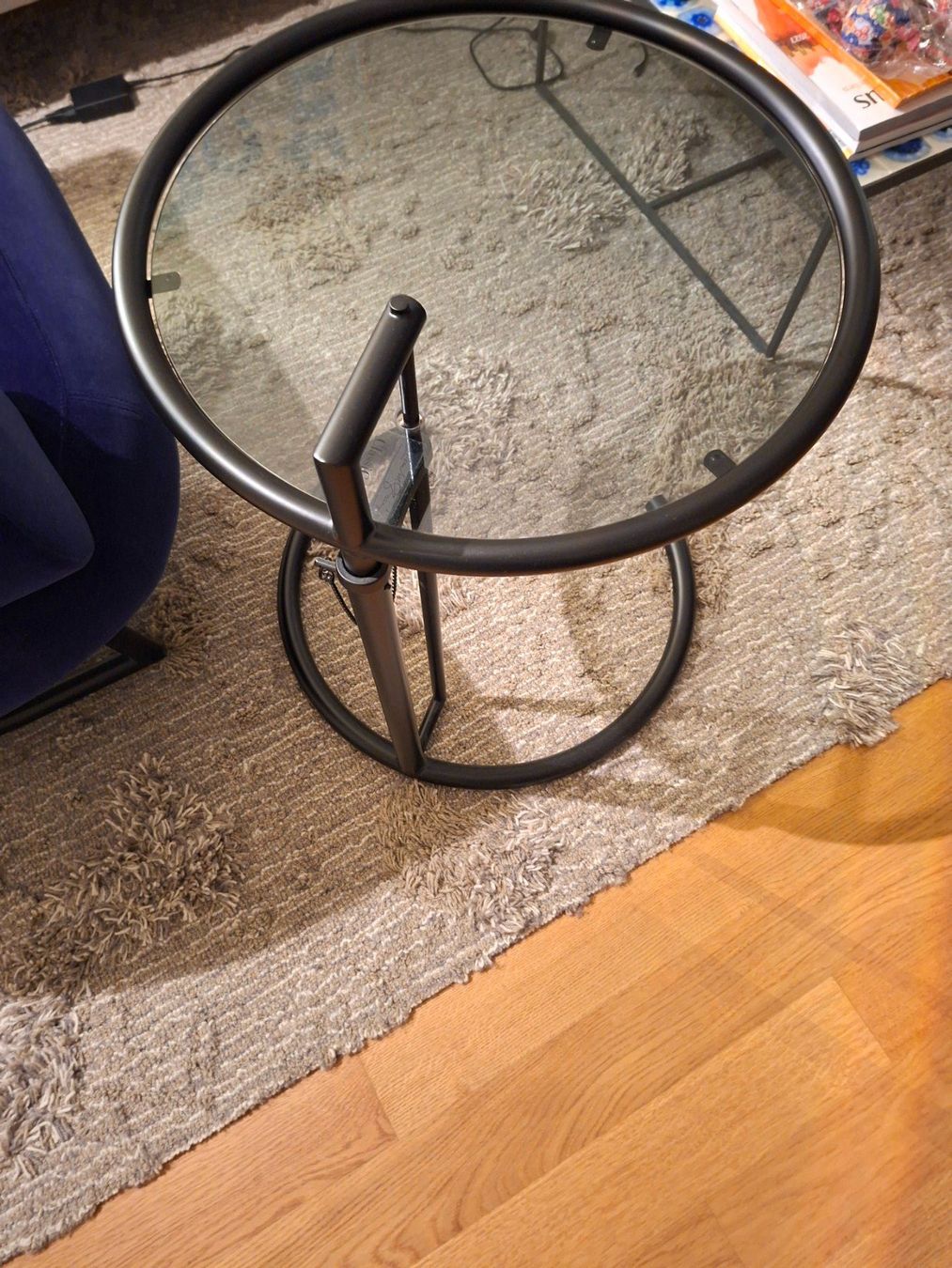 Classicon Tables: Tisch Adjustable E1027 - Eileen Gray – Neuf (Voir description) à Männedorf par Olivenbaum26 1