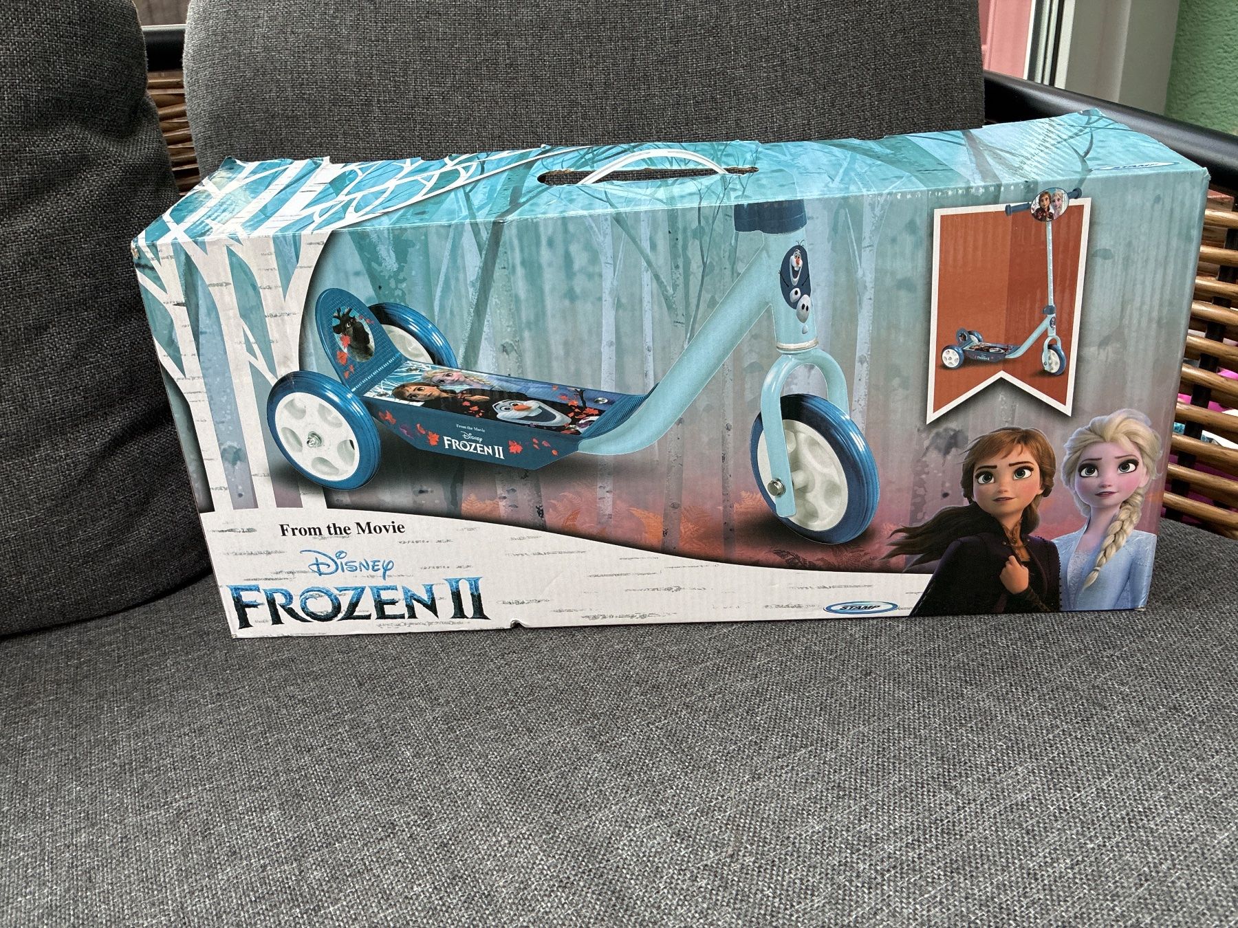 Kickboard: Trotti "Die Eiskönigin" 3-Räder, neu! – Nuovo (secondo la descrizione) da Lostorf venduto da kroeste 1