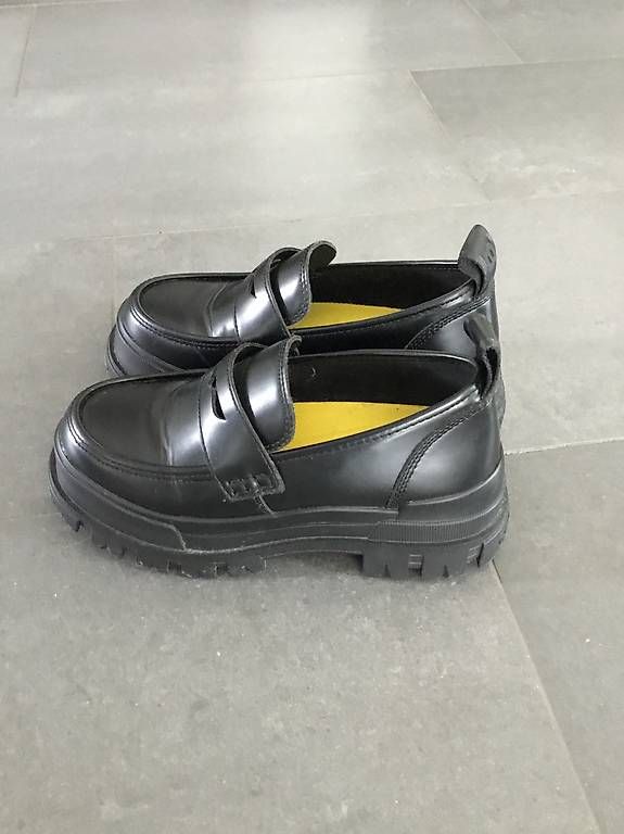 Buffalo Chaussures femmes: Schuhe Buffalo Grösse 37 – D'occasion à Niederlenz par Naluchi 1
