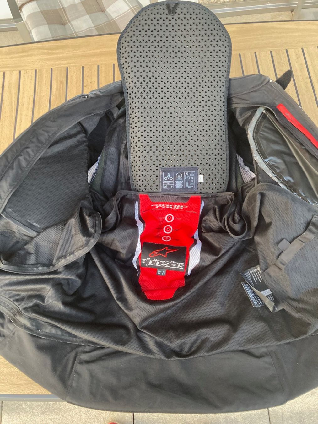 Alpinestars Completi: Combi cuir, Alpinestars Motegi, 2 pièces – Nuovo (secondo la descrizione) da Aïre venduto da ren_8qc2 5