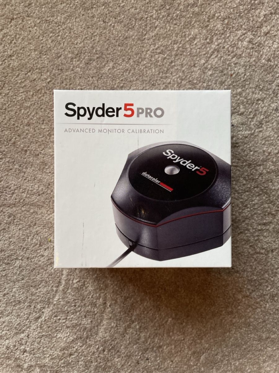 Misurare: Spyder5Pro Datacolor - Inkl. Lizenz - Originalverpack – Usato da Hinwil venduto da giggi.ganz