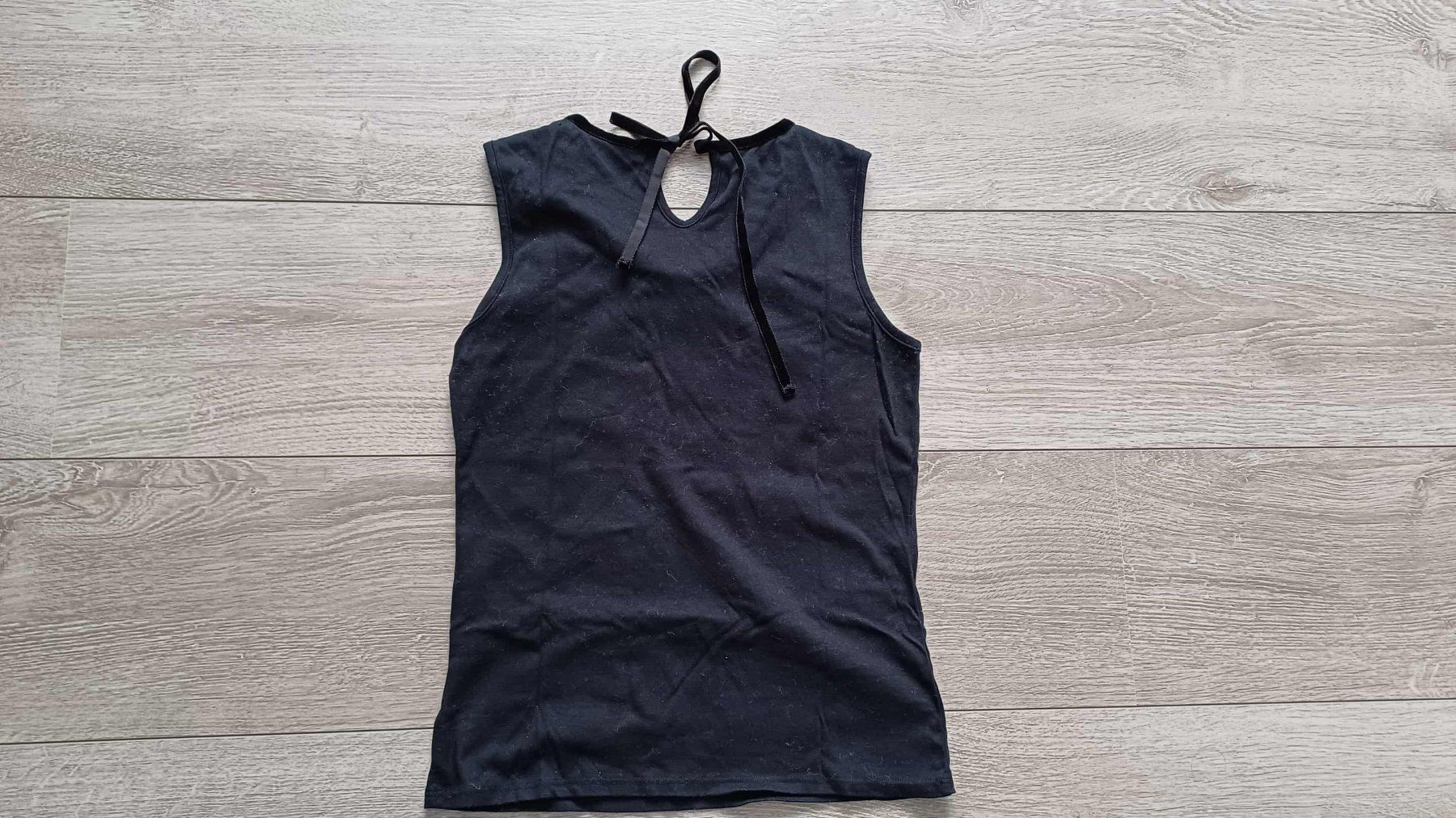 Tops: Jolie top XS – D'occasion à Müntschemier par Kinako 2