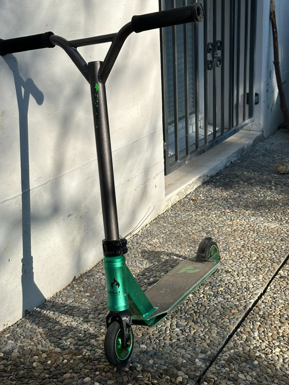 Kickboard: Chilli Pro Scooter 3000 green/black, one size – Gebraucht aus Fraubrunnen von daenuimhof