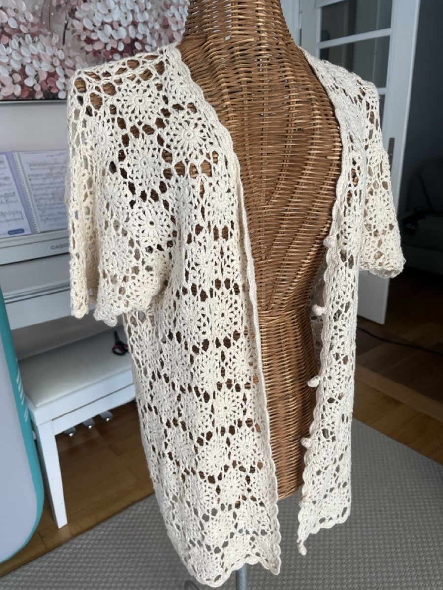 Giacche: Gehäkelte Jacke, Creme, Ramie, Baumwolle, M – Usato da Solothurn venduto da Bobesch08 2