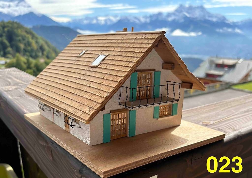 Modellbausätze & Standmodelle: Maison et Chalet Suisse miniature – Gebraucht aus Leysin von StephaneBosch 4