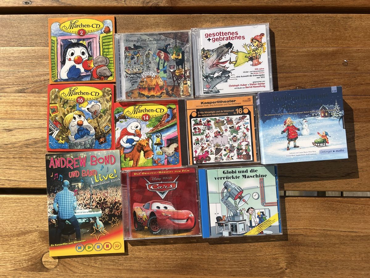 CD: 12 Kinder CDs – Usato da Wädenswil venduto da nomis05