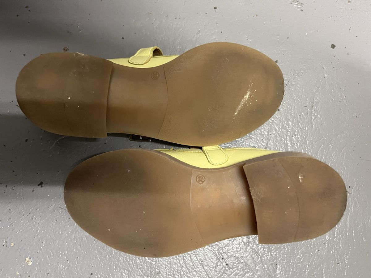 Scarpe da donna: Hellgelbe Loafer von Pavement – Usato da Bern venduto da Emilusipi 3