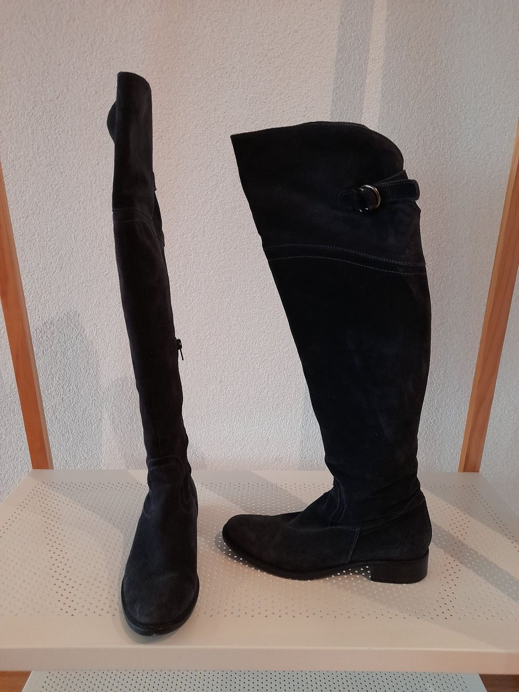 Scarpe da donna: Bottes bleueshautes – Usato da Mont-sur-Lausanne venduto da Pioutch