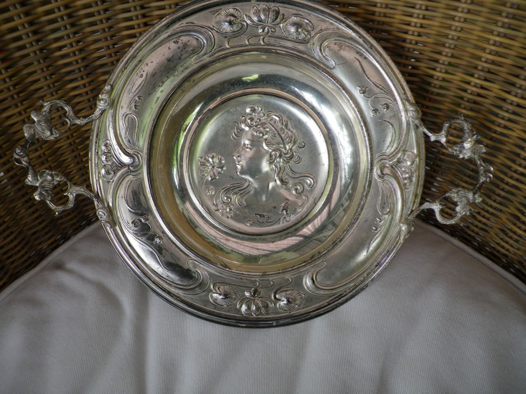 Ciotole: Prunkschale Jugendstil – Usato da Reinach BL venduto da Annodomini 4