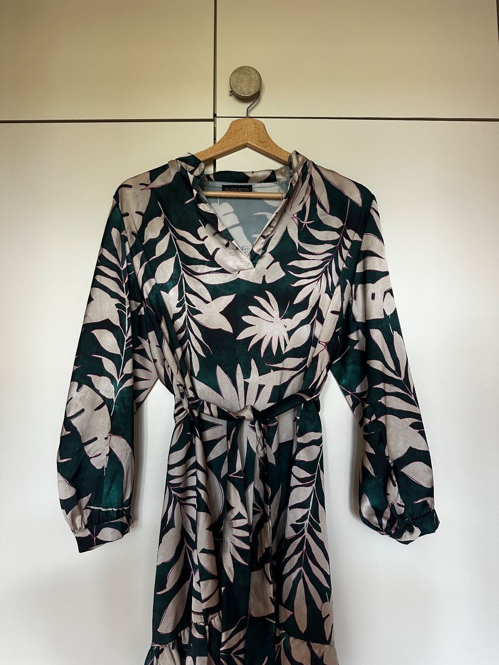 Vestiti: Sommerkleid Blumenmuster Grösse S-M – Usato da Zürich venduto da kat_v6xx