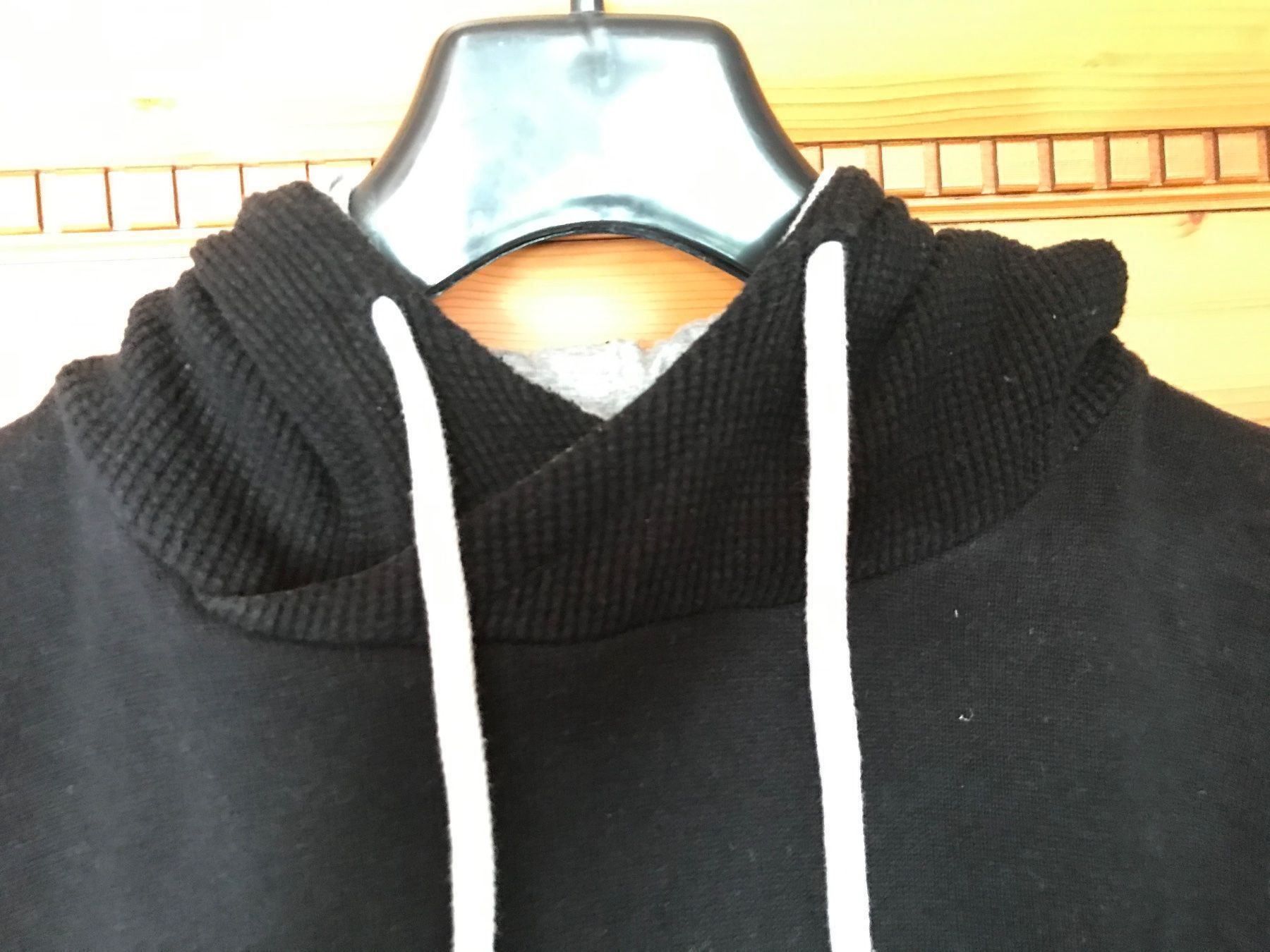 Pulls & Sweat-shirts: Herren Kapuzenpulli / Hoodie / Pullover Schwarz - Grösse S – D'occasion à Buchs AG par fischli610 3