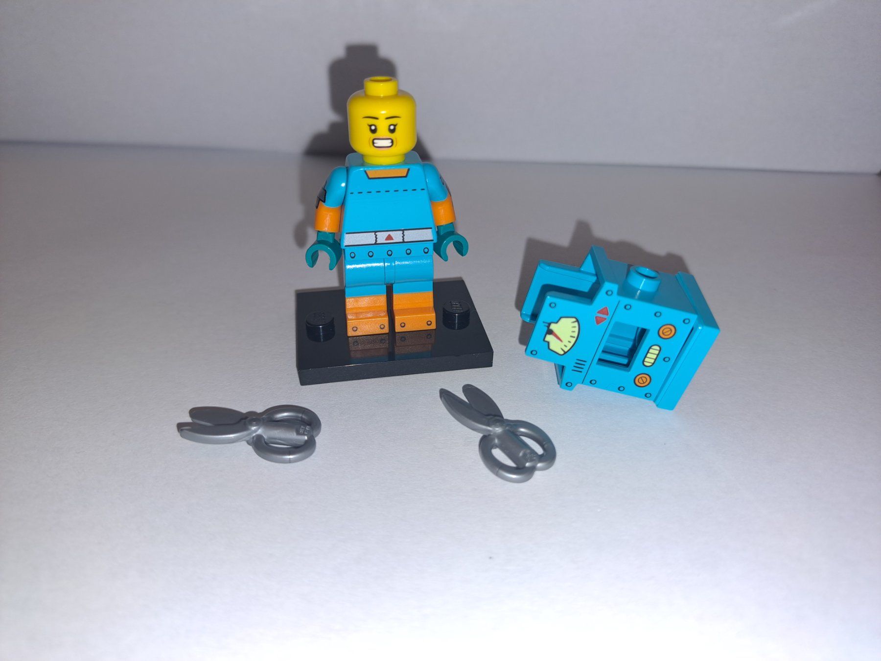 Lego Statuette: Lego minifigur Roboter – Nuovo (secondo la descrizione) da Niedergampel venduto da Wallisroots 1