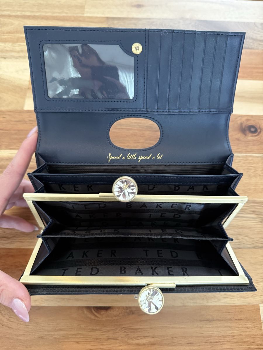 Ted Baker Portamonete: TED BAKER - Portemonnaie - ab CHF 20 – Usato da Obernau venduto da zeus_99 2