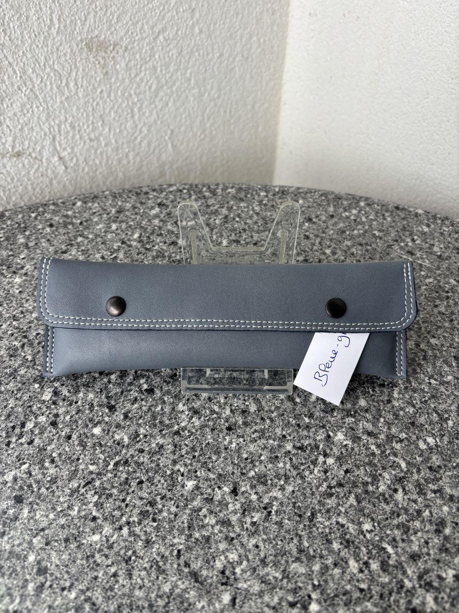 Astucci : trousse à stylos - fabrication artisanale – Nuovo e nell'imballaggio originale da Fribourg venduto da 8mv2 4