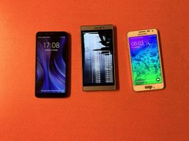 3 Smartphones defekt defekt defekt