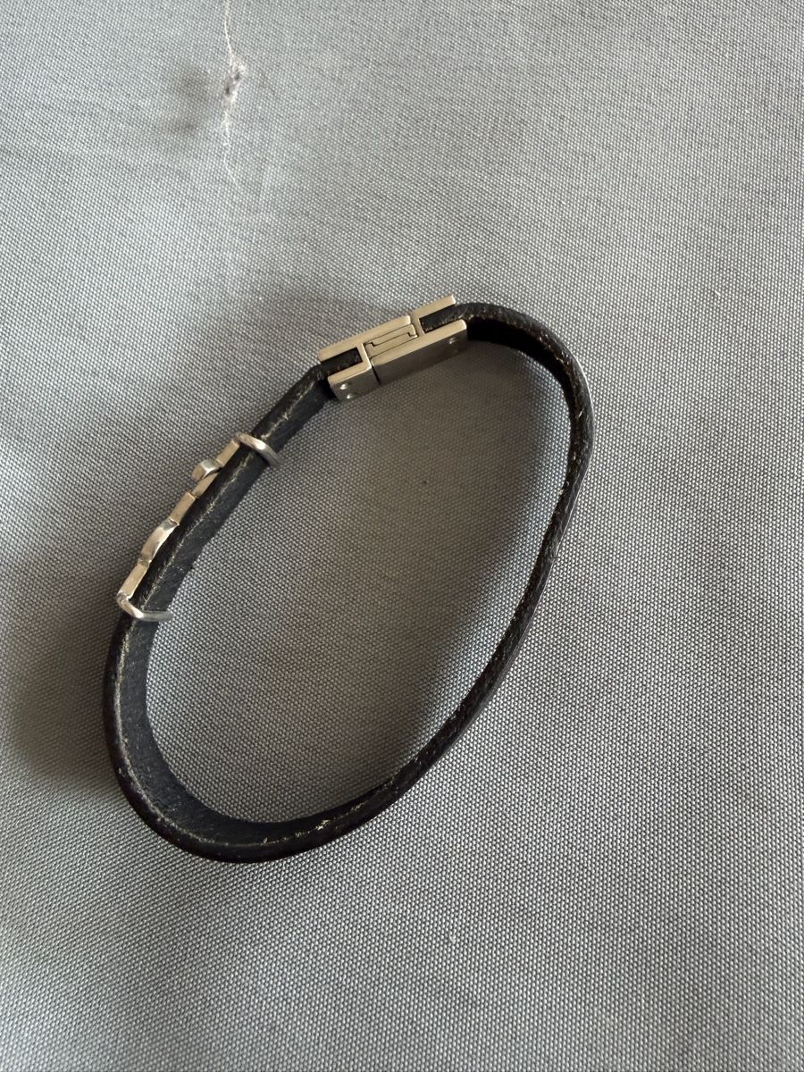 Saint Laurent Bracciali & Braccialetti: Bracciale Saint Laurent Pelle Argento logo YSL – Usato da Lugano venduto da can_xdd8 3