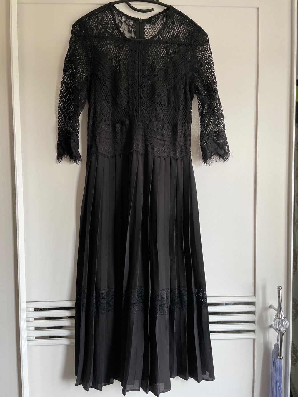 Zara Kleider: Elegantes schwarzes Spitzenkleid Gr. S – Gebraucht aus Schlieren von Mmm234 2