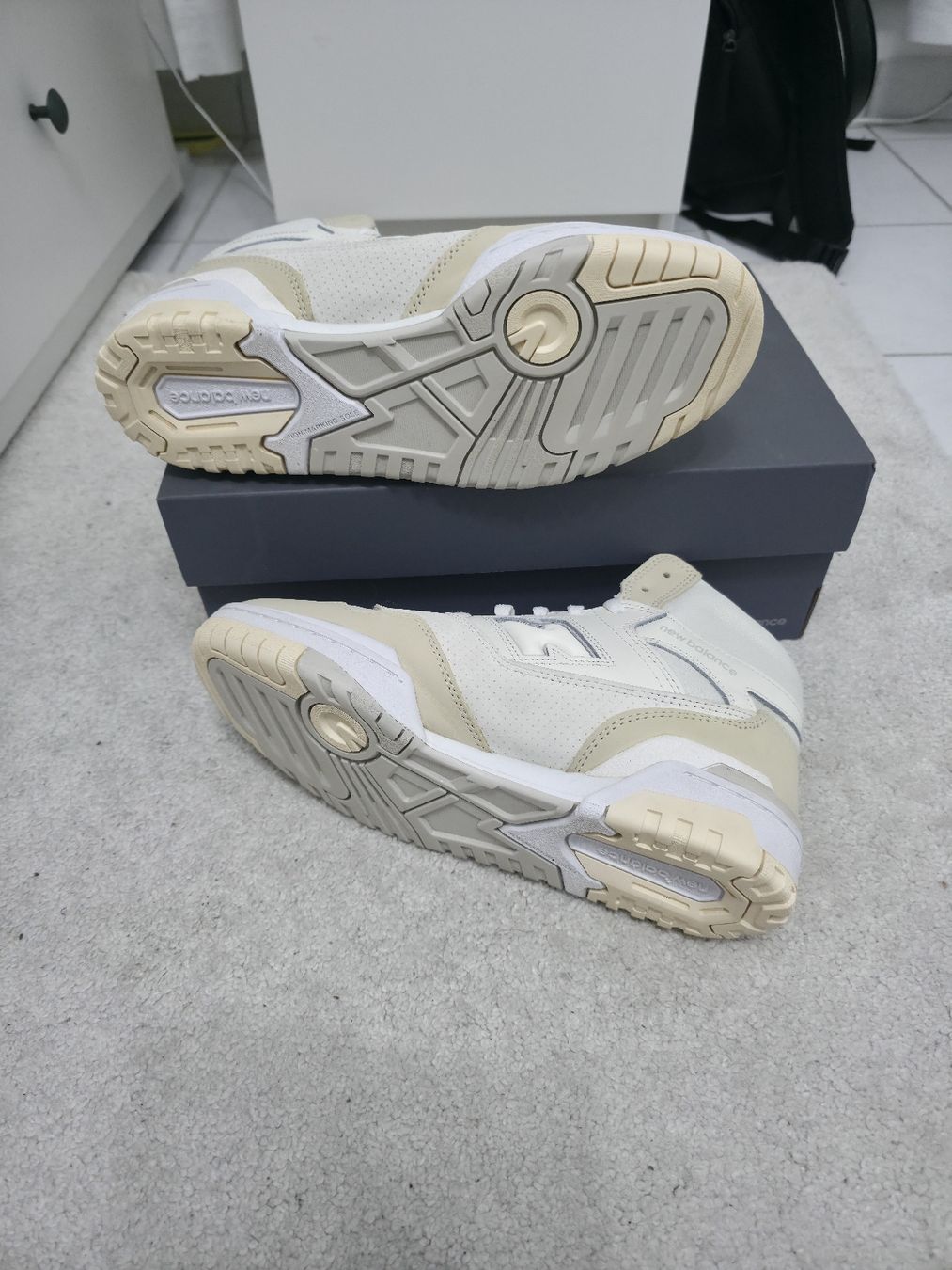 New Balance Scarpe da uomo: New Balance M650 Retro Hoops – Nuovo (secondo la descrizione) da Embrach venduto da niz_8sff 5