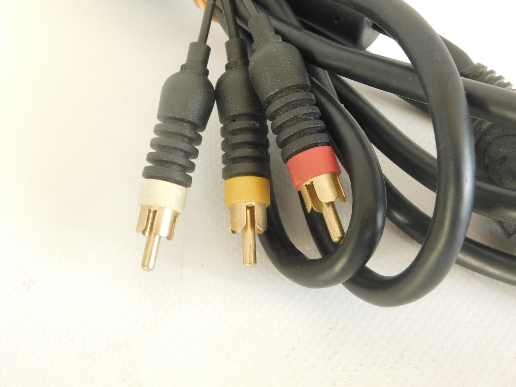 Cavi: Ersatz Audio Video Composite Kabel – Usato da Emmenbrücke venduto da Neverlaand-22 1