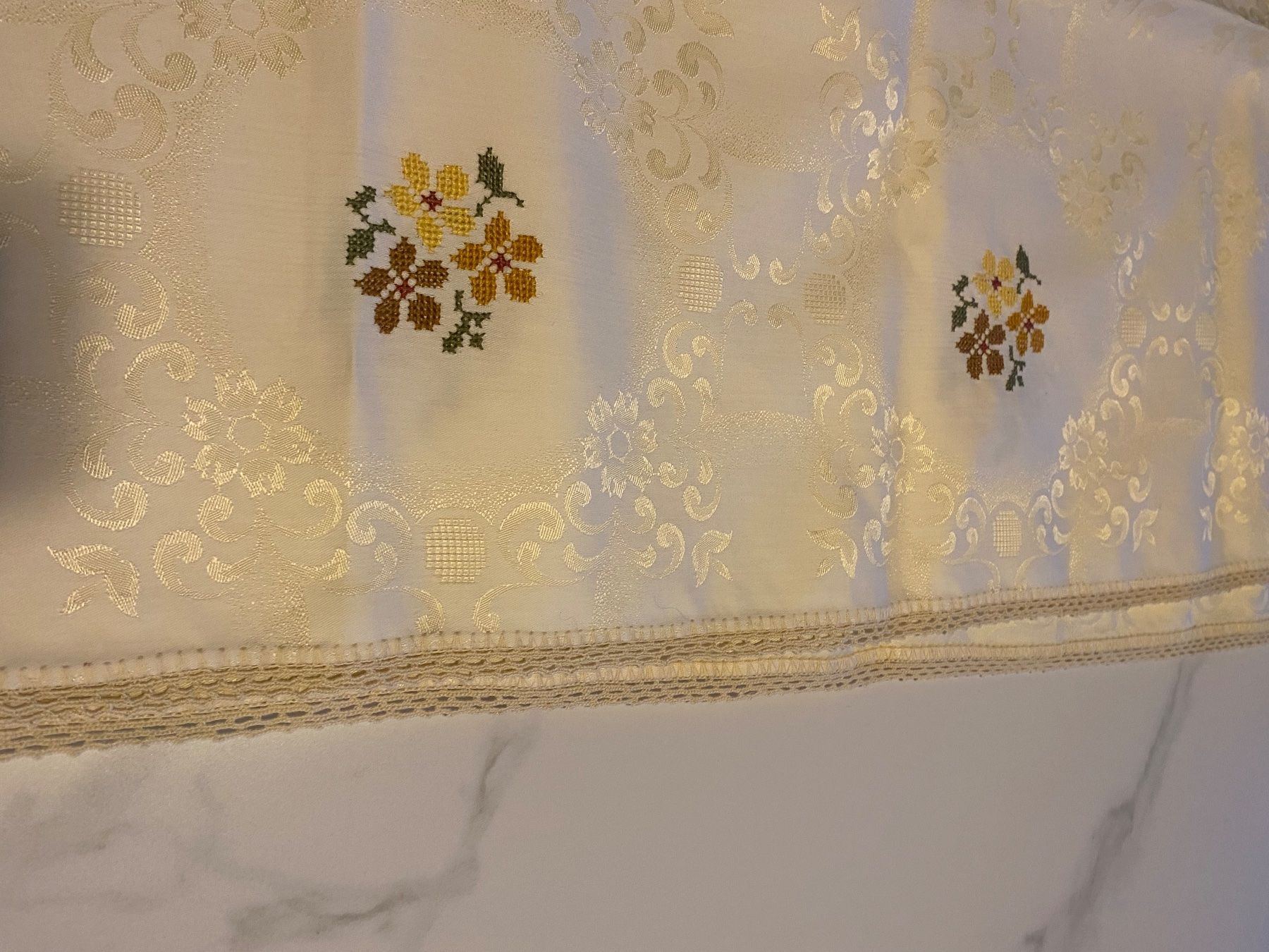Altra biancheria da tavola: Tischdecke und Servierten Set Handgemacht mit Strick – Usato da Zürich venduto da esk_6ymz 1