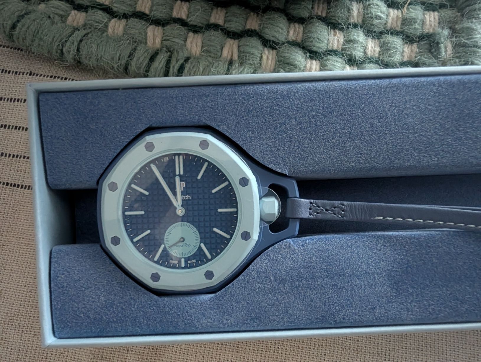 Audemars Piguet Orologi: AP x Swatch - Royal Pop - Lan Ba – Nuovo e nell'imballaggio originale da Regensdorf venduto da benny.pajoo 6