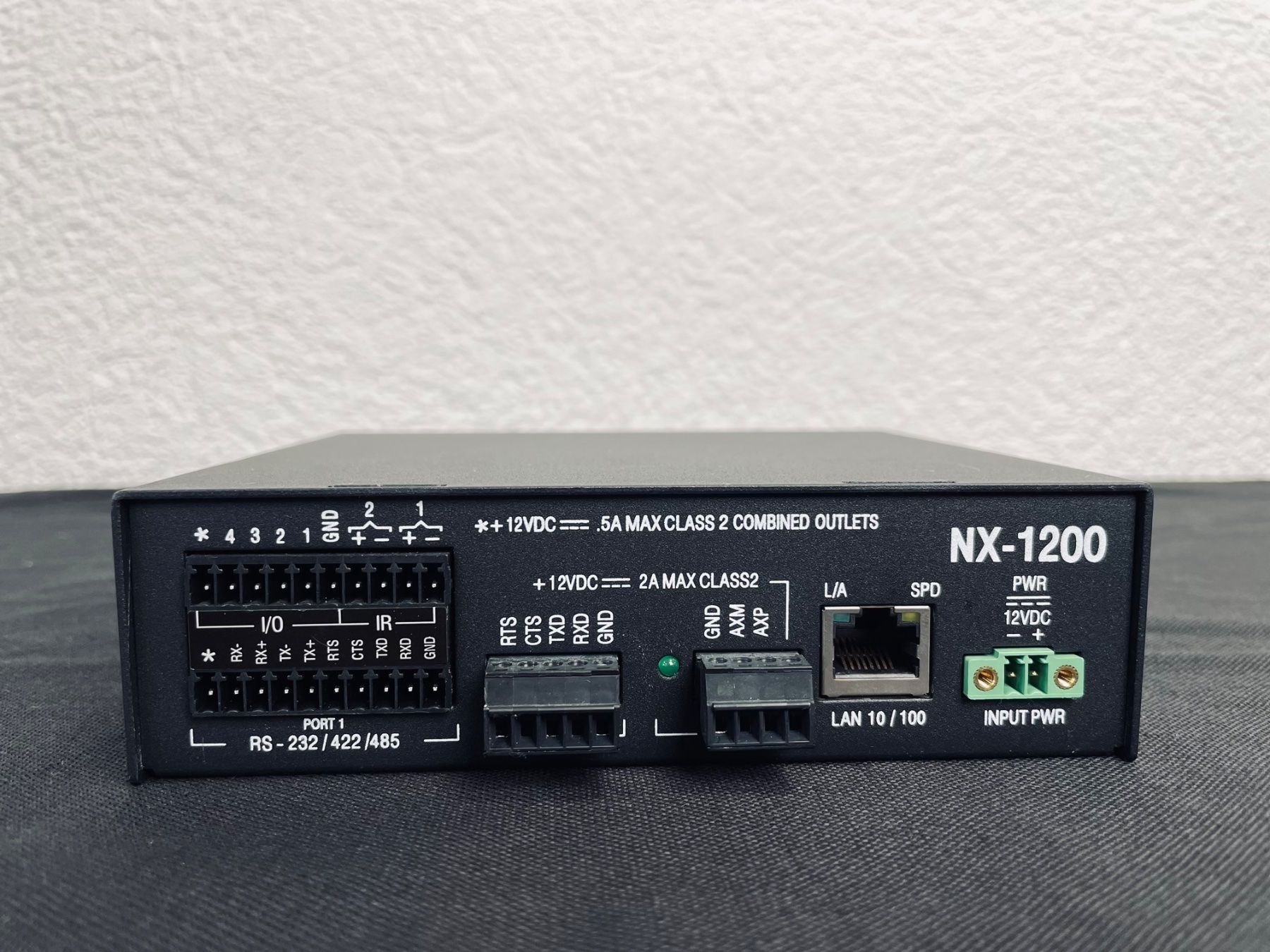 Sistema di controllo: AMX NX-1200 – Usato da Bern venduto da NIKA-SYSTEMS 2