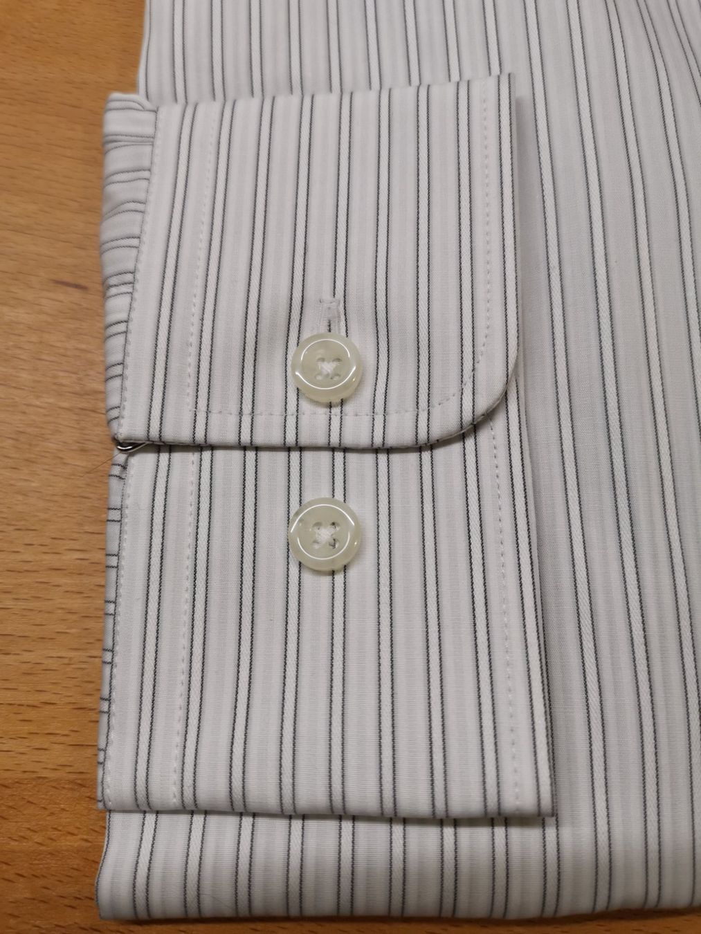 Camicie: Herrenhemd Langarm, hellgrau INVECE UOMO – Nuovo e nell'imballaggio originale da Seuzach venduto da NaehdesignMirjam 2