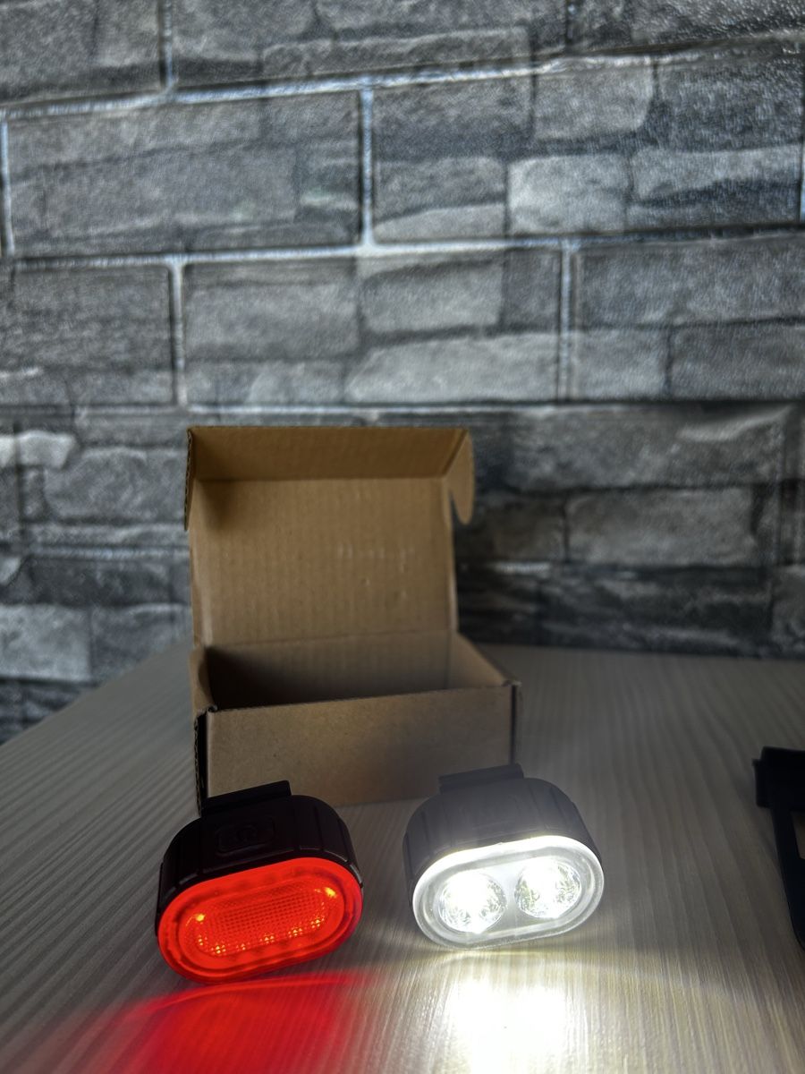 Pezzi di ricambio: LED Velo Fahrradlichter Set – Nuovo (secondo la descrizione) da Root venduto da Sajo_04 1