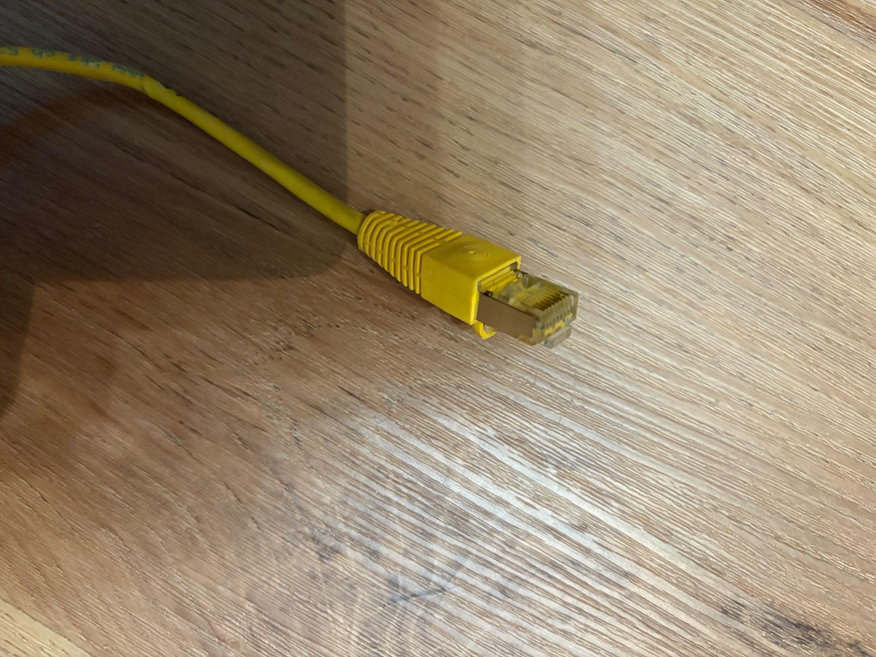 BKS Cavi: BKS Patch-/Anschlusskabel MMC / RJ45, 2P, 100 Base-T 0,5m – Usato da Aeschi SO venduto da Bluemail 2