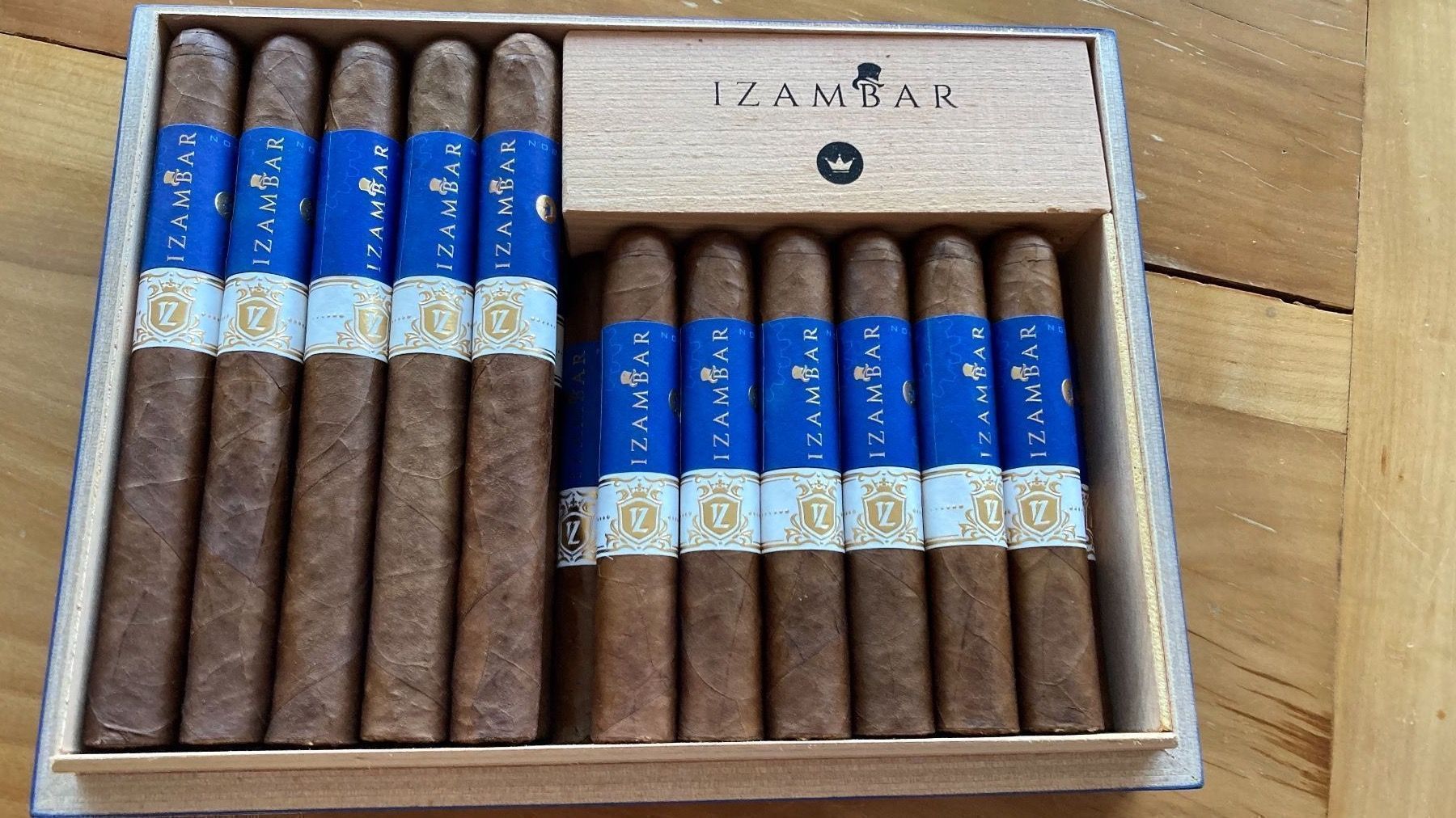 Sigari: Izambar Special Edition Blue Ribbon – Usato da Teufen AR venduto da Partagas69 1