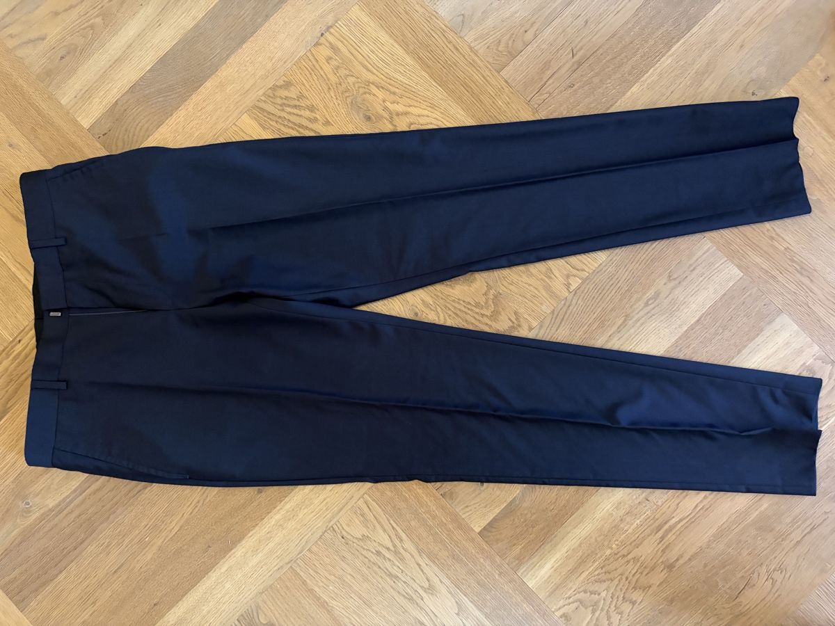 Hugo Boss Completi: Completo Uomo Hugo Boss Blu Scuro – Usato da Zürich venduto da mar_myz6 8