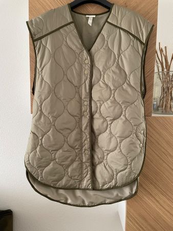 Neu H&M Weste Gr. XS/S Oversize