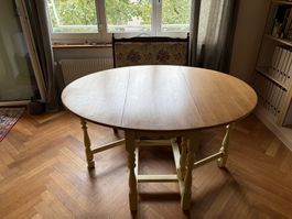 Englischer Klapptisch / Gateleg-Tisch im Landhausstil
