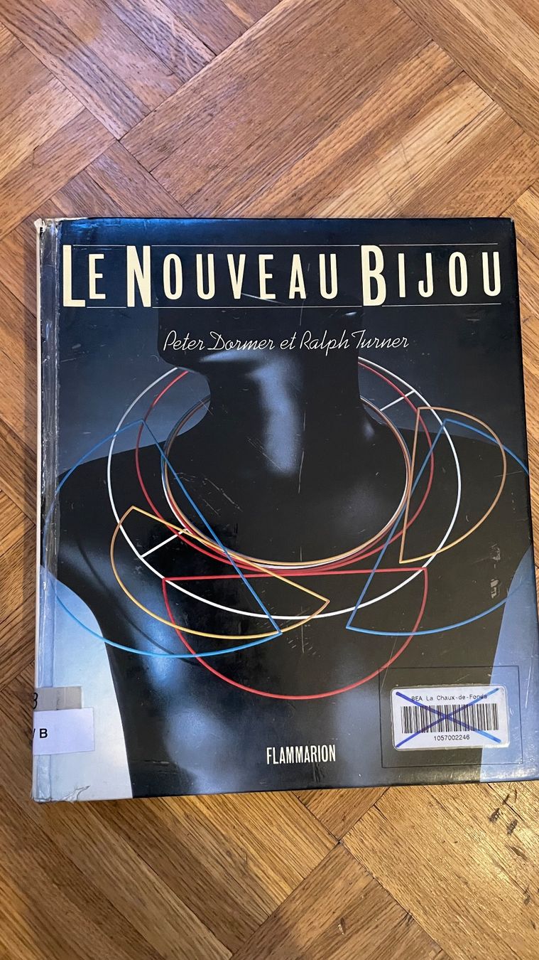 Bücher: Le Nouveau Bijou – Gebraucht aus Meyrin von sul_v67f