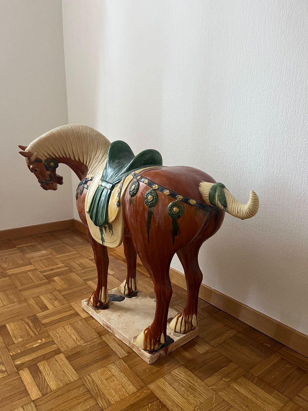 Sculture & Statue: Cheval Tang – Usato da Romanel Sur Lausanne venduto da _RicKimiko72 2