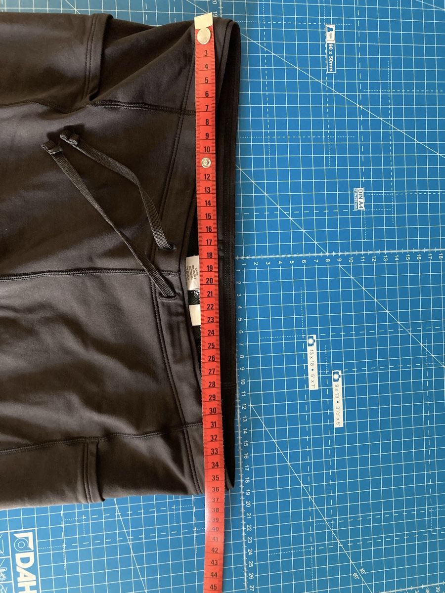 Patagonia Pantalons: Patagonia • Tights • Black • M – D'occasion à Monthey par la_hora_cero 5