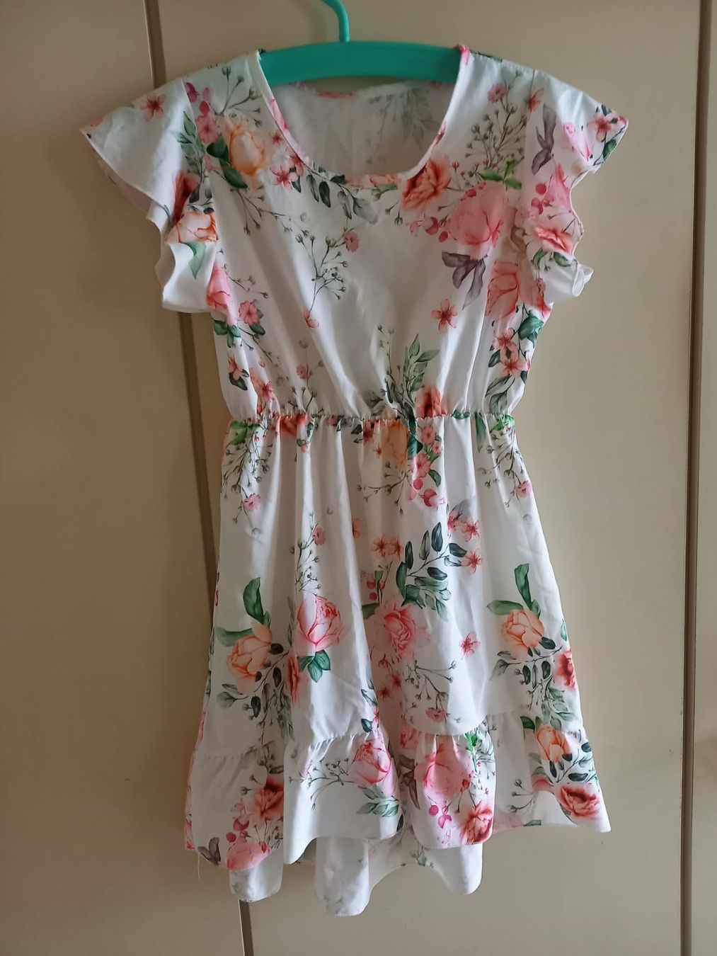 Vestiti & Gonne: Schönes, leichtes Mädchenkleid  Gr 140 – Usato da Möhlin venduto da Simba4871 1