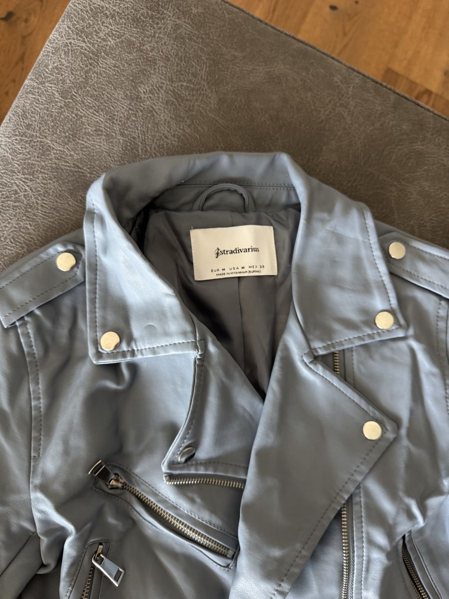 Stradivarius Giacche: Stradivarius Lederjacke Babyblau XS – Usato da Balgach venduto da fad_jb55 1