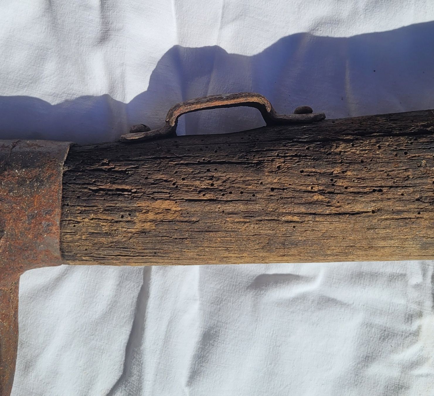 Carrozze: Ancienne pièce d'attelage pour cheval – Usato da Bevaix venduto da pac_7gyt 1