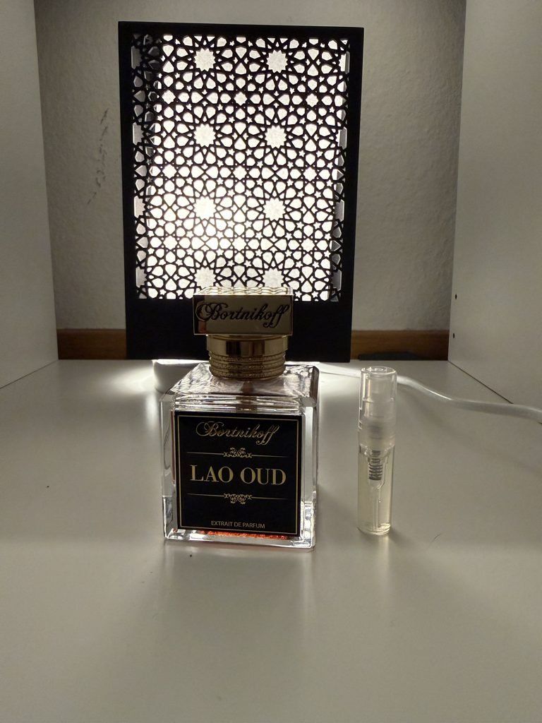 Profumi & Eau de Toilette: Bortnikoff Lao Oud – décant 2 ml – Nuovo (secondo la descrizione) da Meyrin venduto da Al_Andulsi