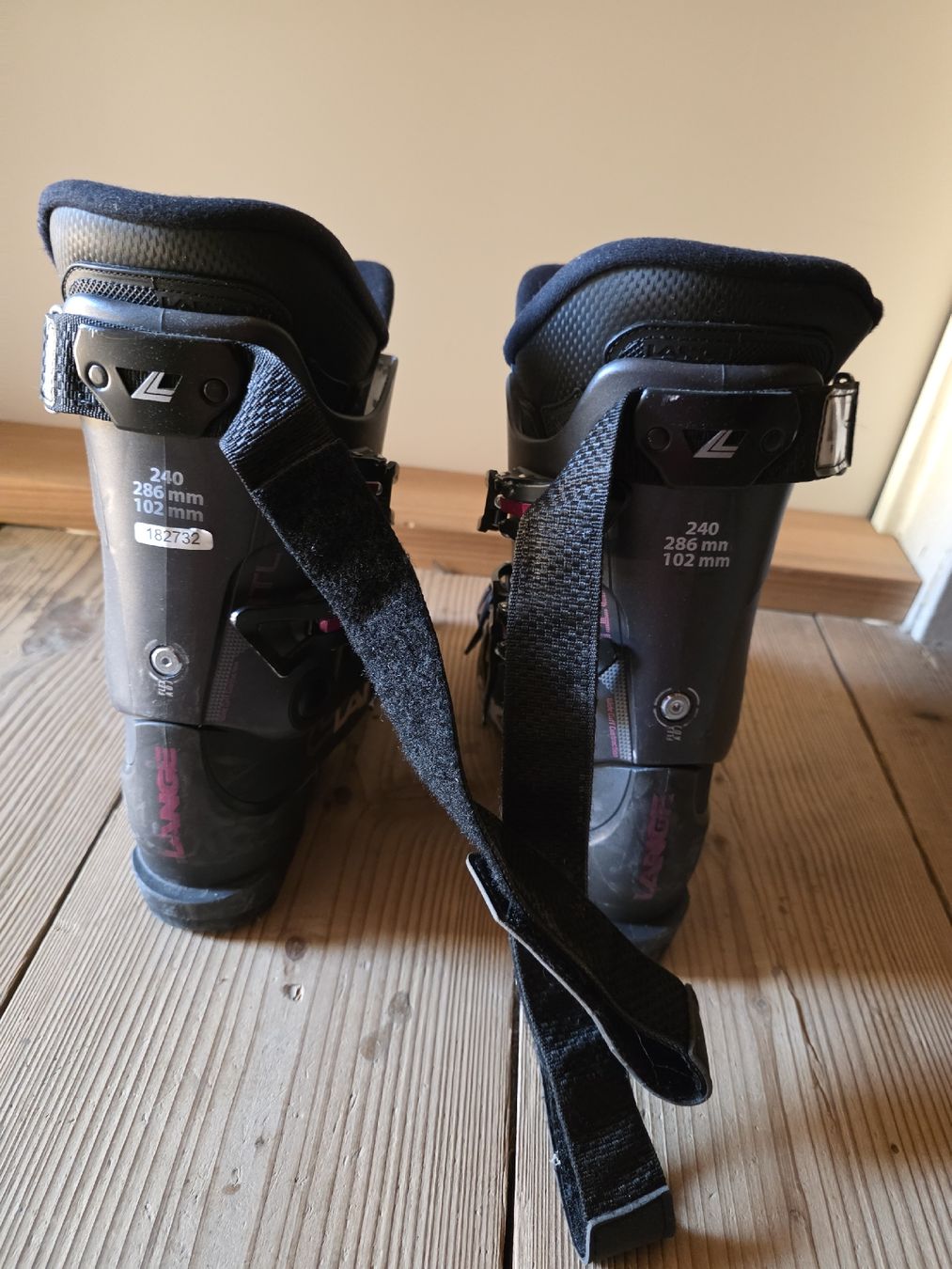 Lange Chaussures femmes: Skischuhe – D'occasion à Herznach par deb_2k9h 1
