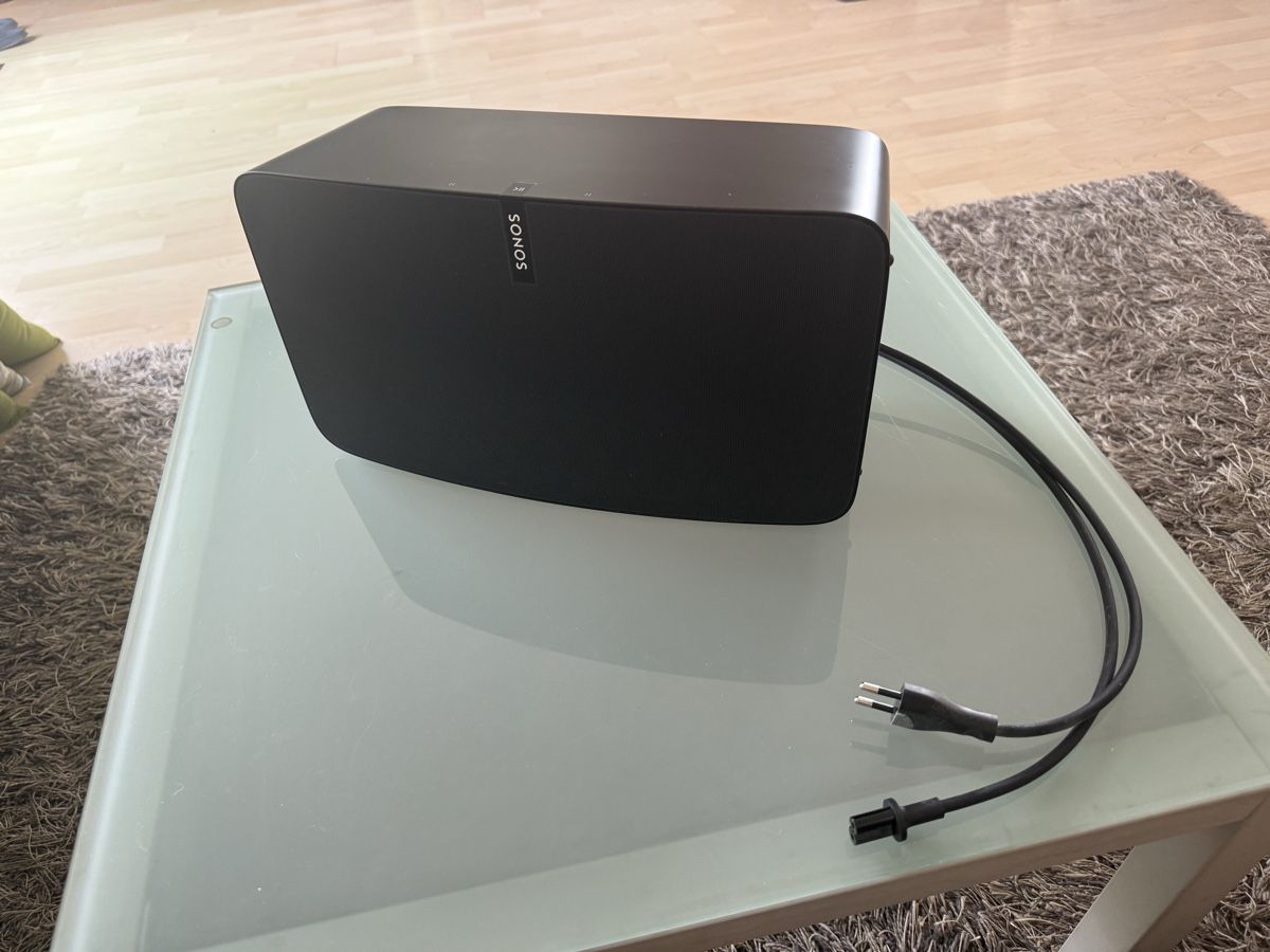 Sonos Audio- & Mediensysteme: Sonos PLAY:5 Lautsprecher schwarz – Gebraucht aus Pratteln von Nicichi21