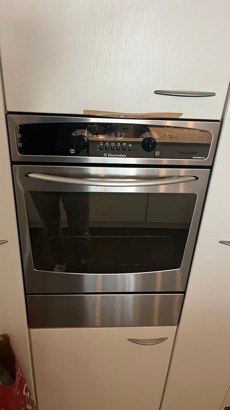 Cucine complete: Komplet Küche mit Electrolux Apparaturen – Usato da Volketswil venduto da raphael913 5
