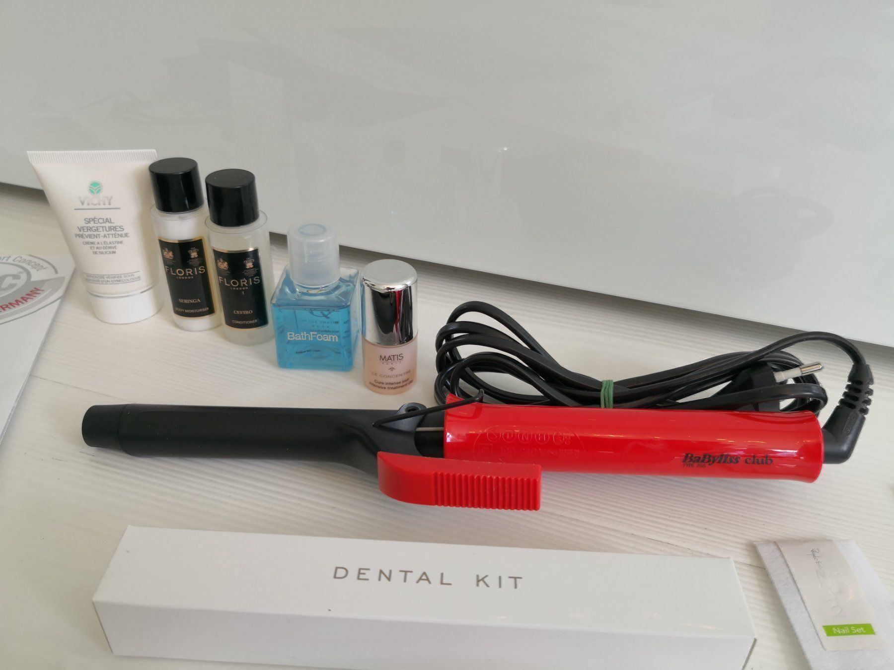 BaByliss Piastre & Arricciacapelli: 🤩70 STK: BABYLISS LOCKENSTAB & MAC & CO. – Nuovo (secondo la descrizione) da Olten venduto da Naja-Twins-Twins 2