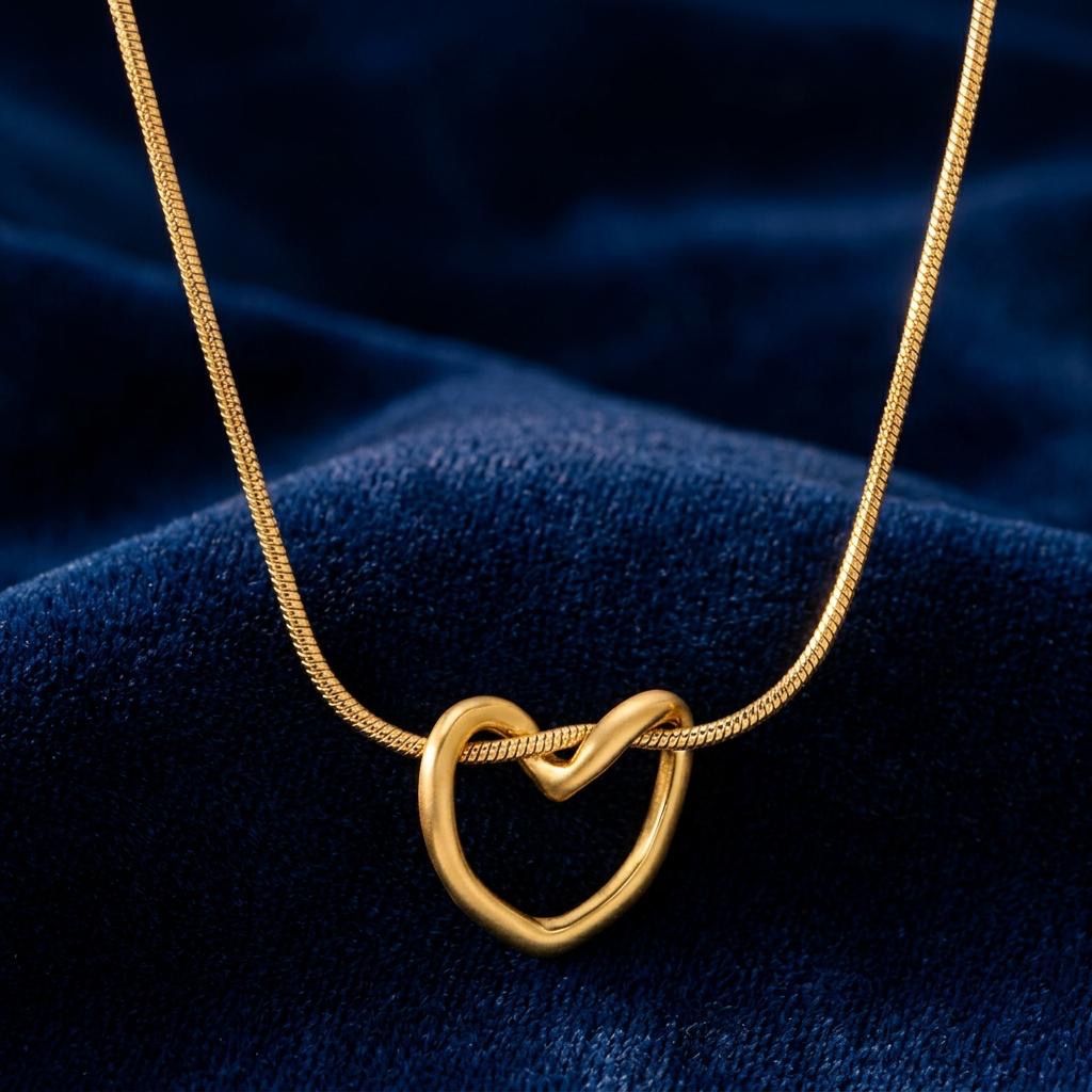 Colliers: Collier cœur fin – Neuf avec emballage d'origine à St-Maurice par Sandrinette123