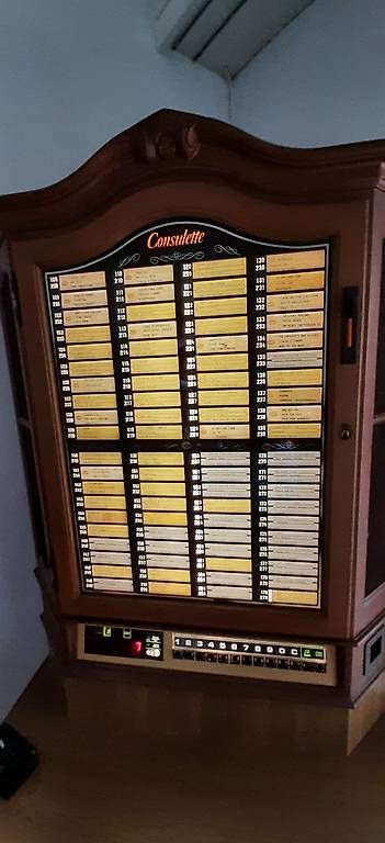 Jukebox: Jukebox Consulette ES II 1984 – Usato da Stans venduto da Leeccer 1