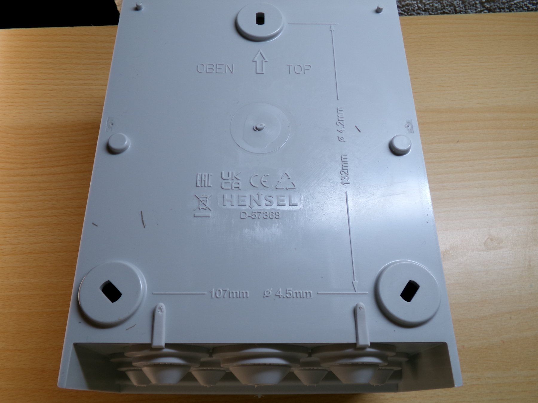 Alimentazione elettrica: Hensel Gehäuse KV9106 – Nuovo e nell'imballaggio originale da Hombrechtikon venduto da HaGeKa50 4